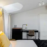 N33 Premium Old Town - Destigo