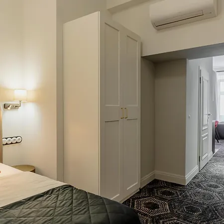 Apartment N33 Premium Old Town - Destigo *