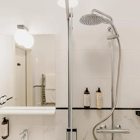 N33 Premium Old Town - Destigo *