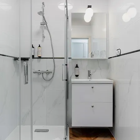 N33 Premium Old Town - Destigo * 크라쿠프