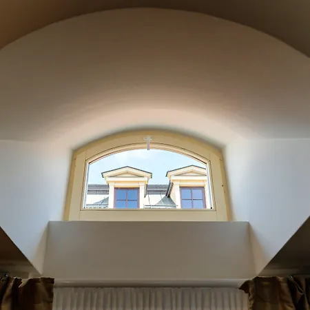 N33 Premium Old Town - Destigo