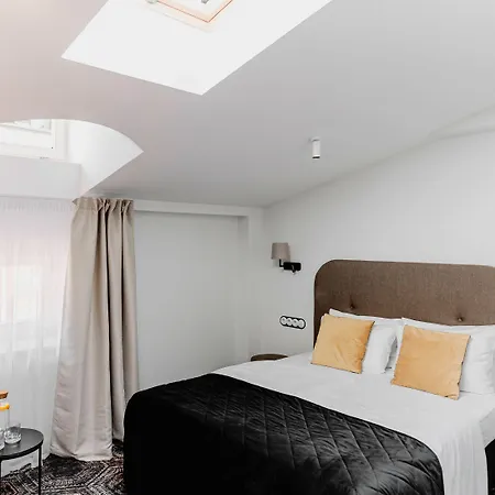 N33 Premium Old Town - Destigo Lejlighed *