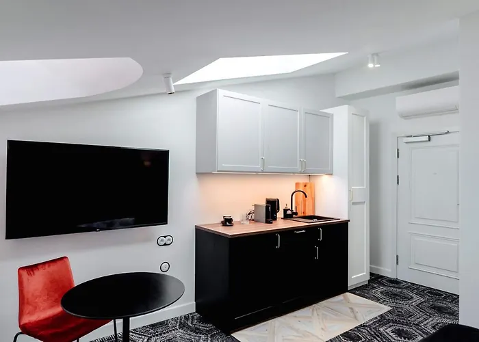 N33 Premium Old Town - Destigo