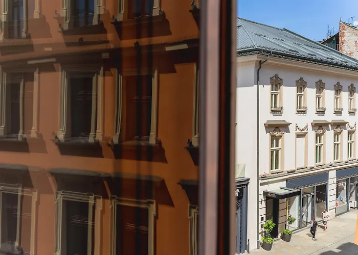 N33 Premium Old Town - Destigo דירה