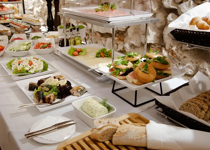 N33 Premium Old Town - Destigo *