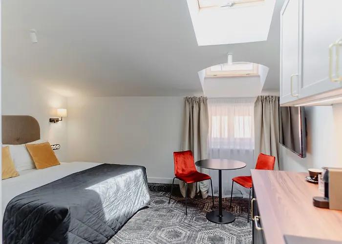 N33 Premium Old Town - Destigo דירה