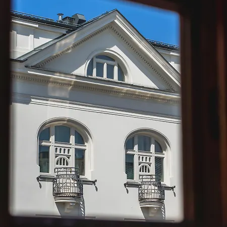N33 Premium Old Town - Destigo Apartamento *